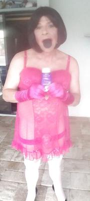 Roberta Bryan in Pink!!!