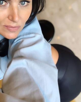 My Sexy Middle Aged Neighbours Wife