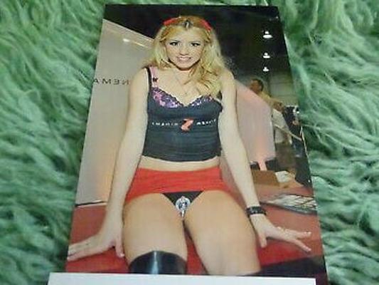 Lexi Belle