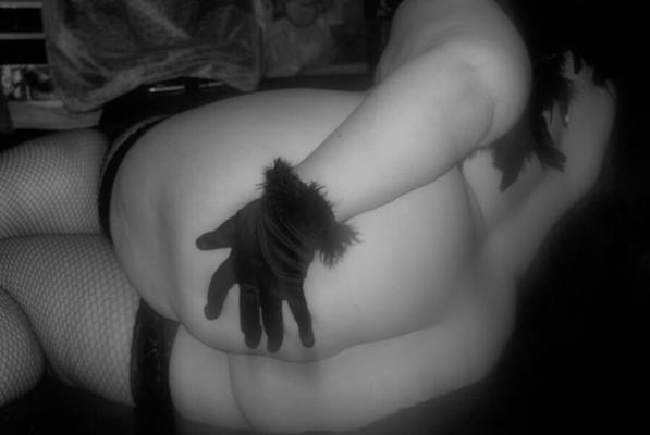 Burlesque Black and white