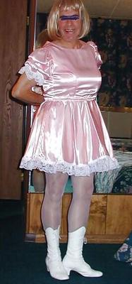 Sally&;s big clit!