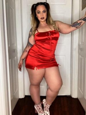 Gorgeous Curvy Ladies
