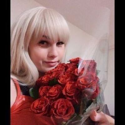 ハリコフ出身のオクサナ。