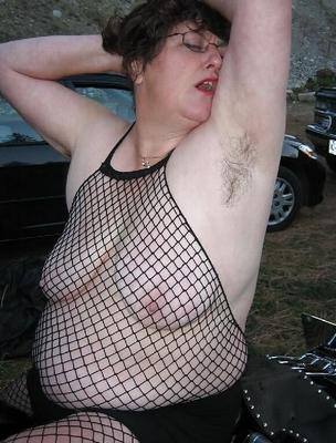 Hairy Armpit BBWs and Plumpers