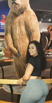 BigbootyLatina
