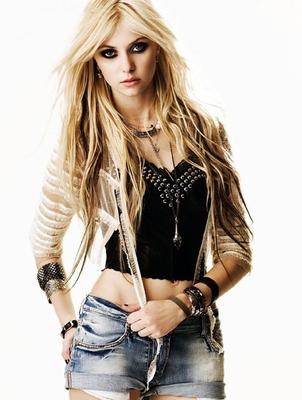 Taylor Momsen