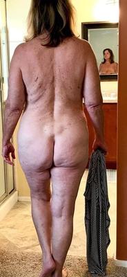 Sigam as maduras cogibles e desnudas