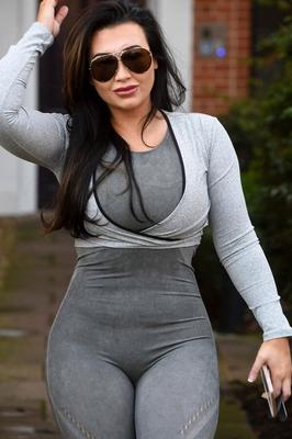 Lauren goodger