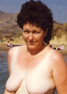 Carol, Wilts, esposa de puta
