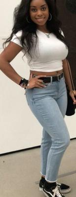 Young Ebony Sweet Melons of the Month(-)