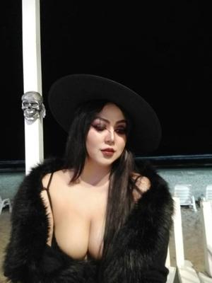 Hubby fucked SOM (the name of this thai whore) for free!