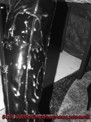 SLUT IN FANCY DRESS