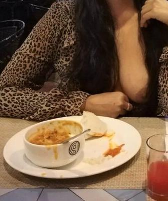 Montre tes seins cherie