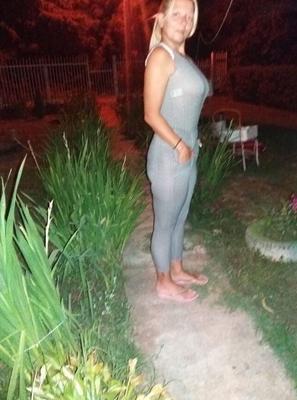 Serbian Mom Ana