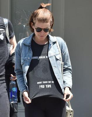 Kate Mara cute woman