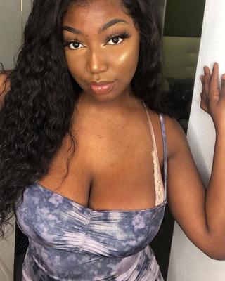 Pretty Curvy