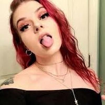 Famous Redhead Fired Mechanic - Kirsten Vaughn