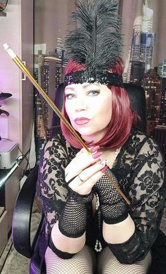 My star girl makes faces in Chicago style))