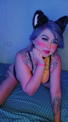 Cat girl - 8 Pics