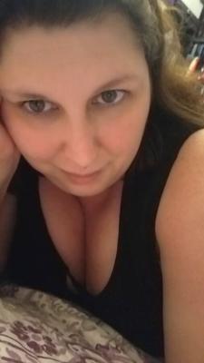 Magic wand always gets the job done bored  housewife milf