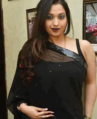 Most sexy aunty this age