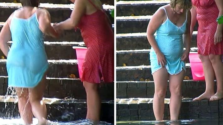 Mature Russian women bathe in cold water