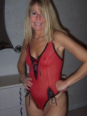 Dirty Older MILF Shows Hairy Wet Cunt And Sucks Cock