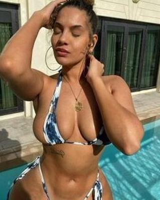 Black Women: Bikini&;s