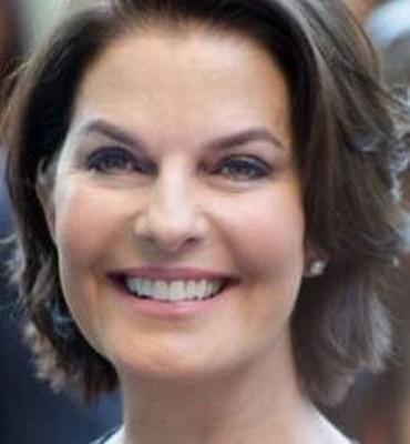 Sela Ward