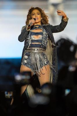 Sexy Jennifer Lopez