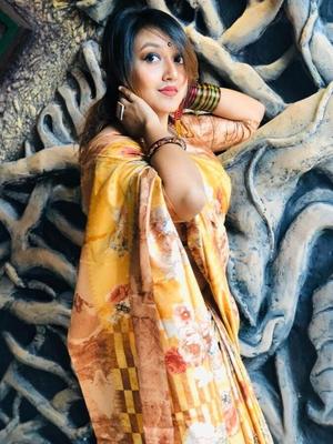 Desi aunty boobs