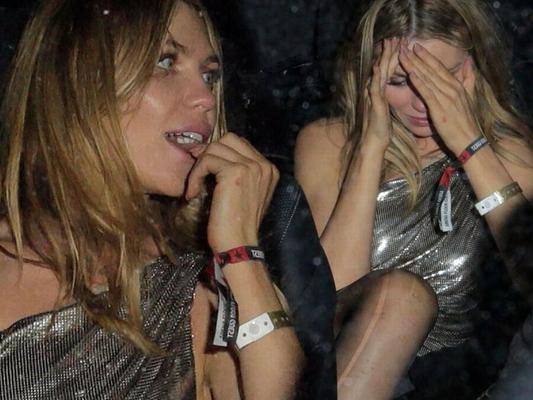 celebs in tights pantyhose that i love