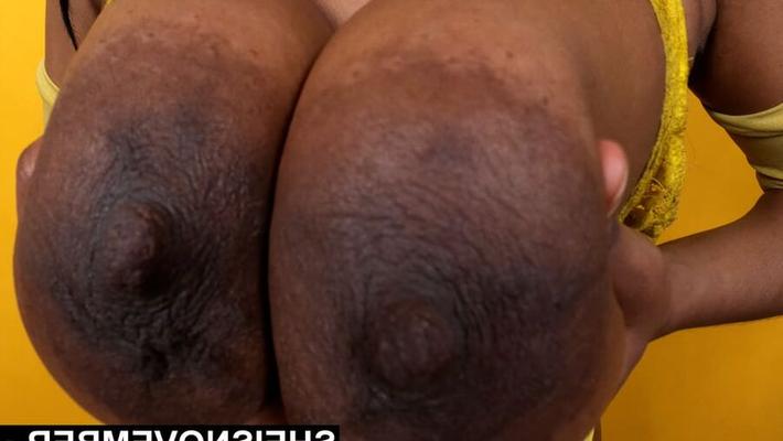 HD All Black Ebony Mamelons Aréoles Seins par Teen Msnovember