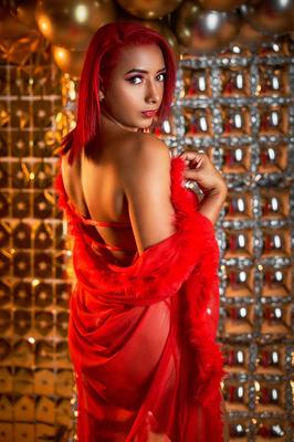 RED AND EROTIC SEX