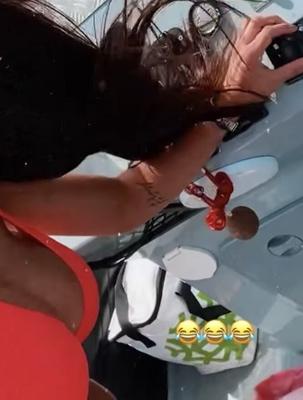 Laura Pétard nackt