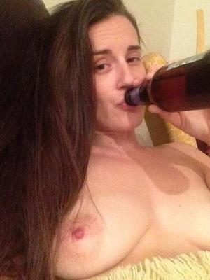 Mom slut with perfect tits