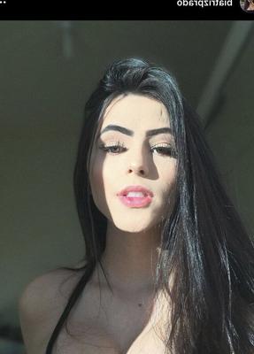 Cumtributes