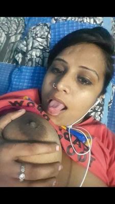 Bengali aunty nude selfie