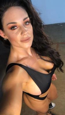WWE&;s Kaitlyn- Leaked Pics