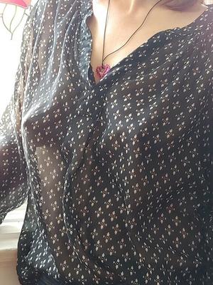 No Bra - Braless - Pokies - Free the Nipple