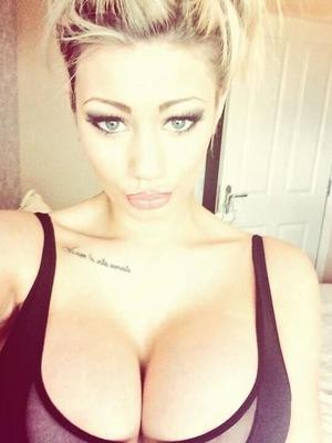 Amazing Bimbo - Sophie Dalzell