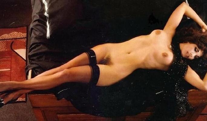 Lara Flynn Boyle nude