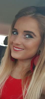Aicha, salope allemande blonde
