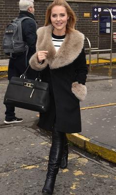 Female Celebrity Boots &amp; Leather - Stephanie Waring