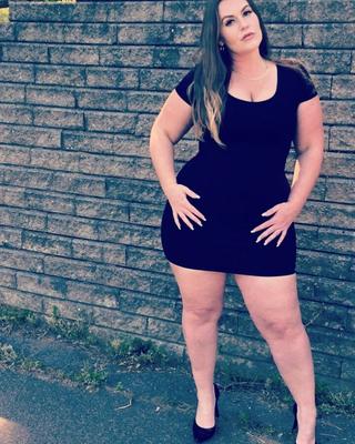 TRAUM BBW - KAY HILL