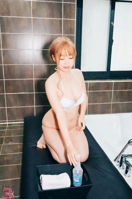 Selfie Porn Pic 198