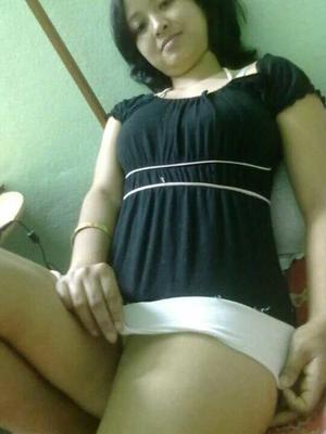 Finally I fuck my home town aunt in her room