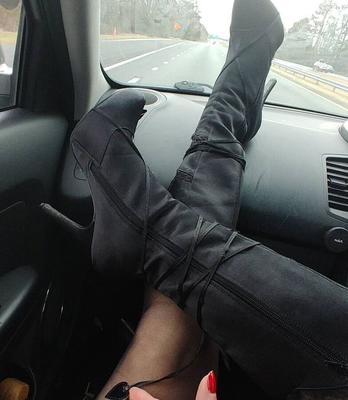wife legs