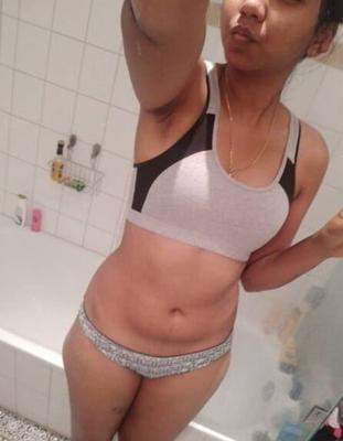 スリランカの女子大生が流出