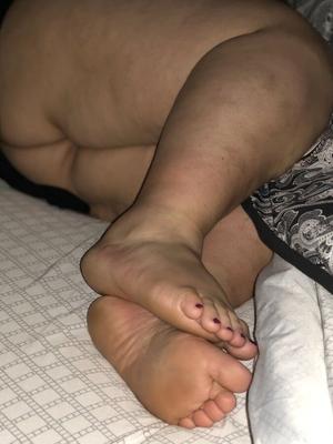 Wifeys beautiful ass and soles pt